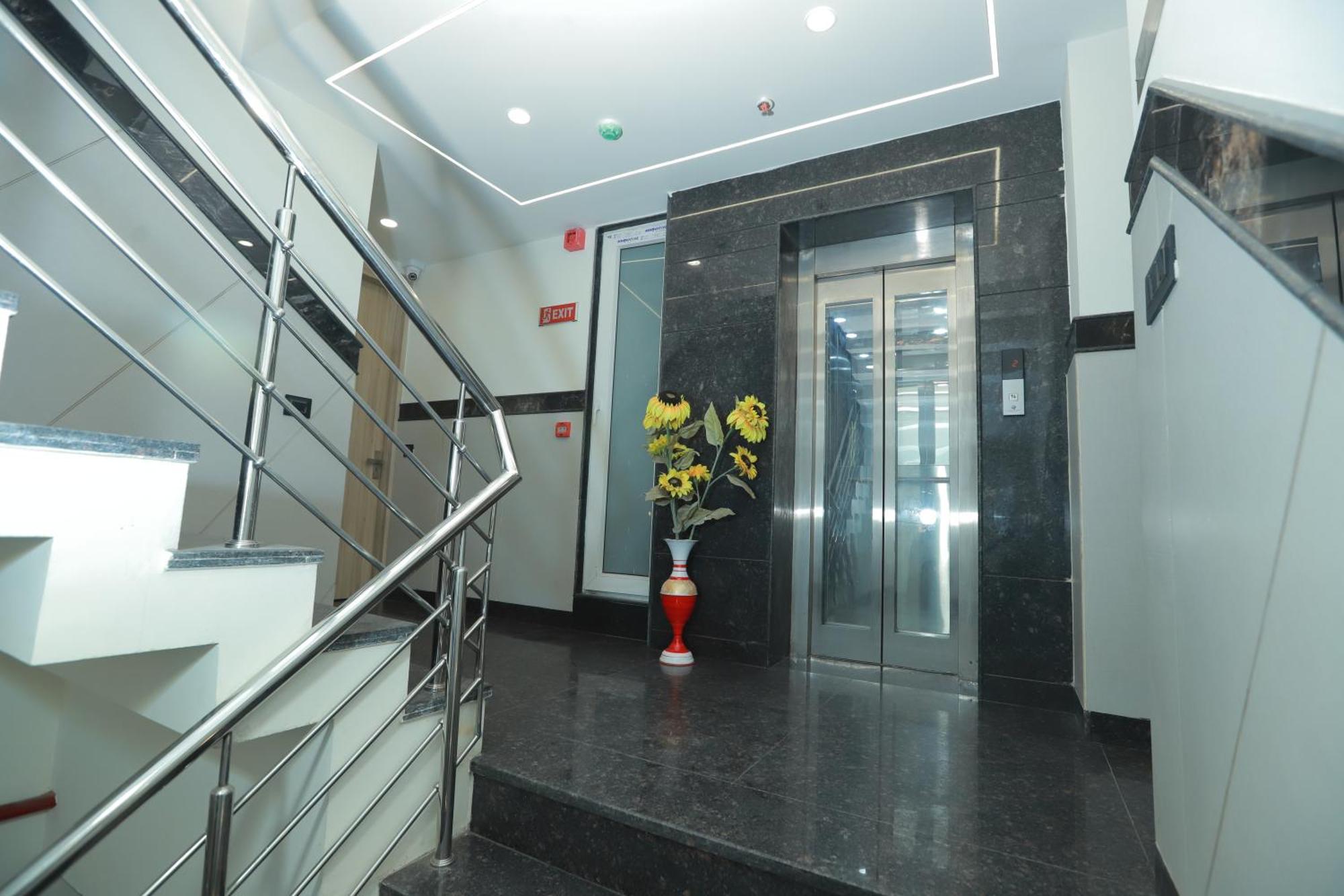 Zed Hotel - Delhi International Airport New Delhi Ngoại thất bức ảnh