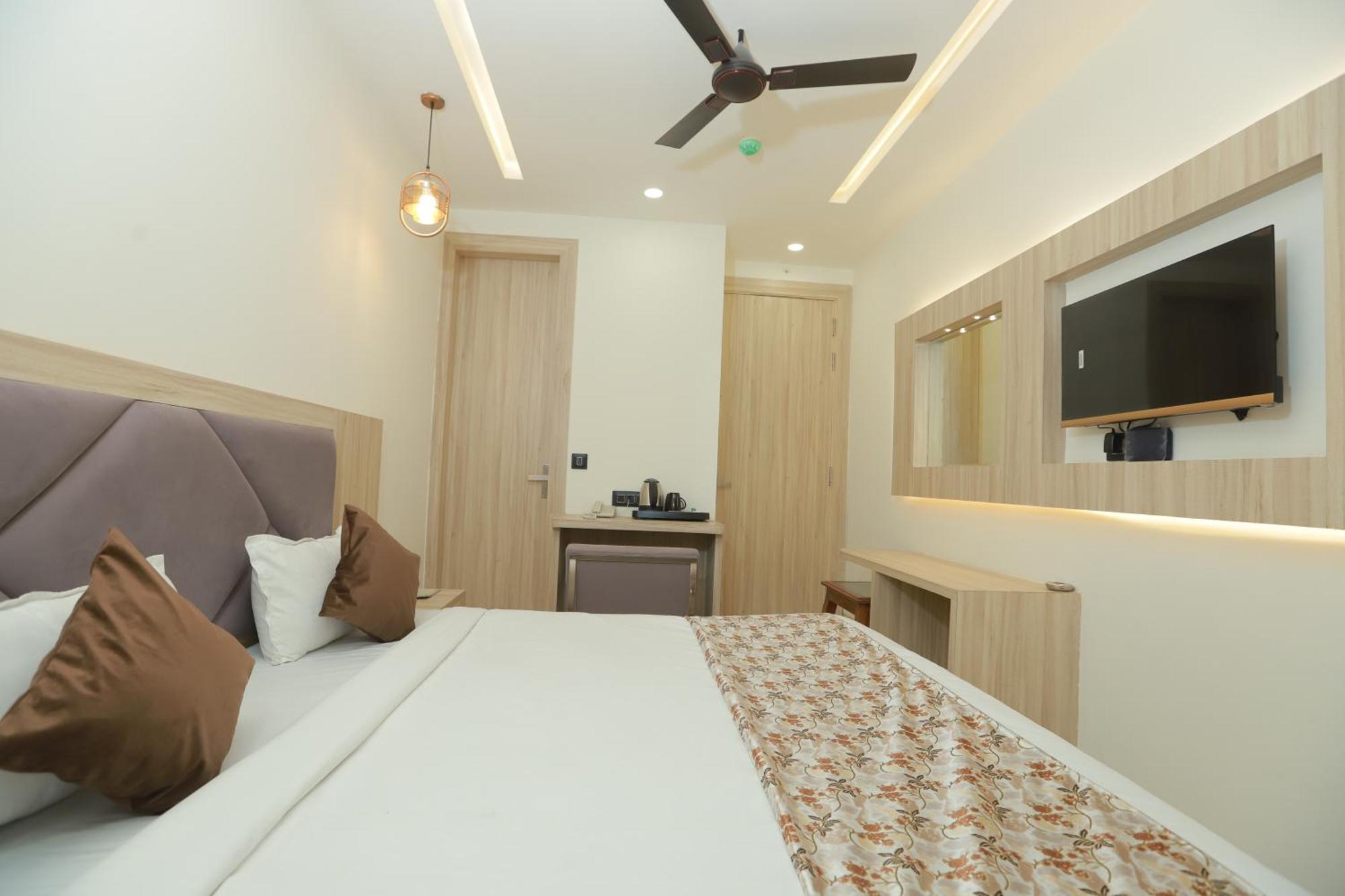 Zed Hotel - Delhi International Airport New Delhi Ngoại thất bức ảnh